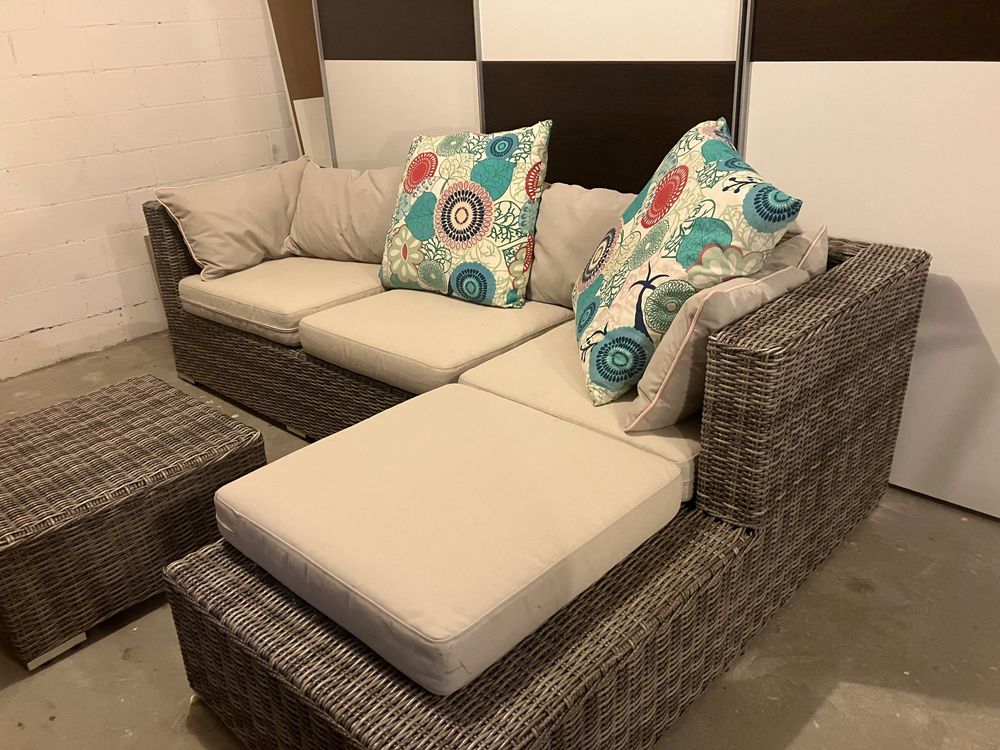 Schöne, bequeme Rattanlounge für den Garten Kaufen auf Ricardo