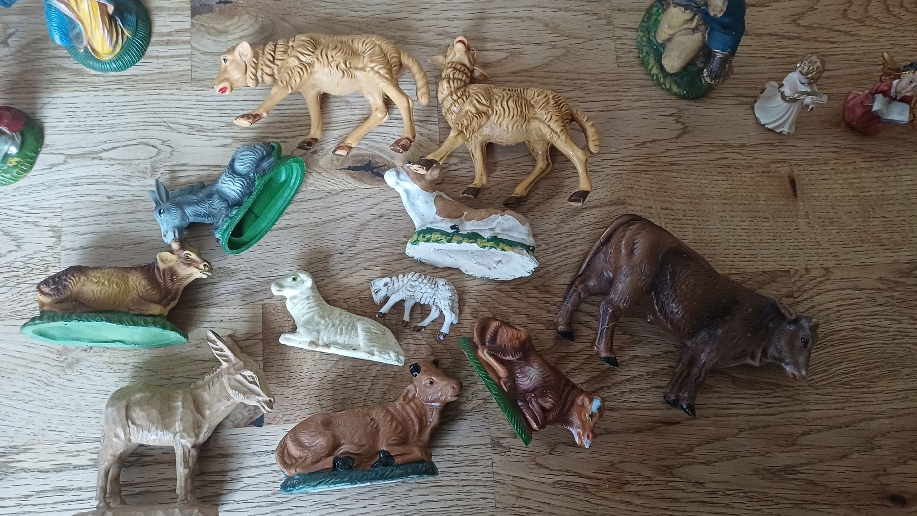 Statuette: Lot 37 Krippenfiguren  – Usato da Flawil venduto da Naphtali 2