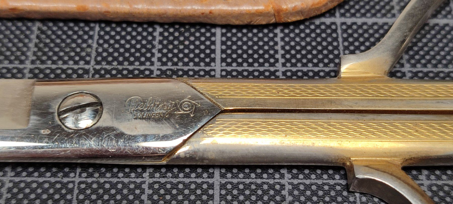 Altro materiale per ufficio: Wunderschönes Leder Etui mit  Schere Brieföffner vonSolingen – Usato da Gelterkinden venduto da MYSTOREFORYOU4460 3
