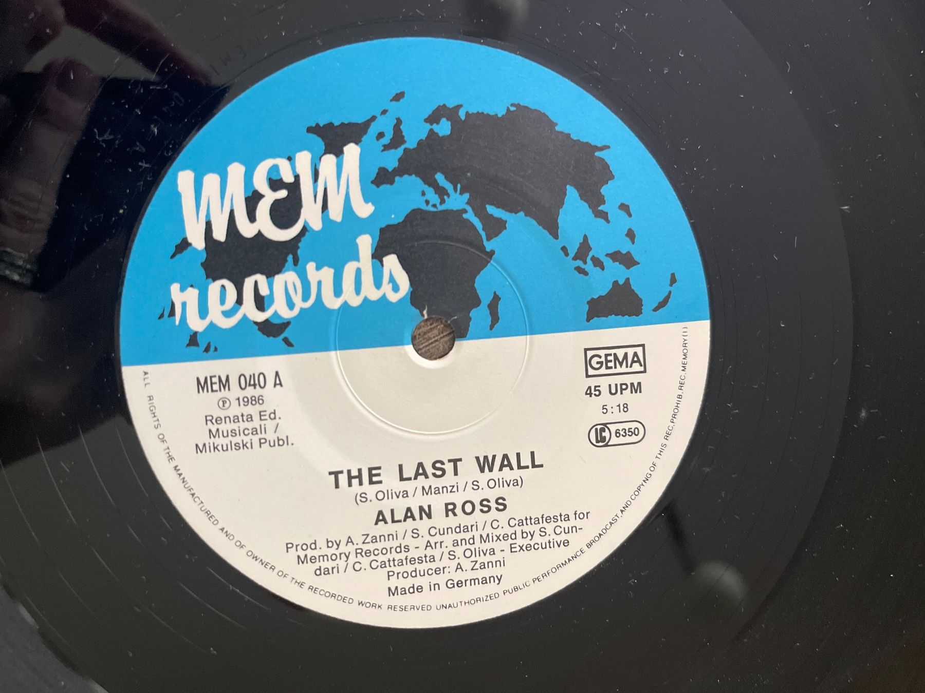 Dischi in vinile: A370/Alan Ross - The Last Wall – Usato da Frutigen venduto da Philippe_jsp 2
