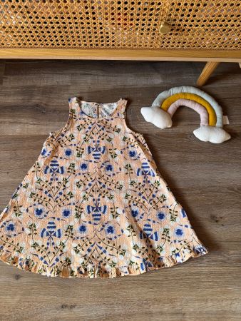 H&M 🩵 robe légère à motifs fleurs NEW! 104