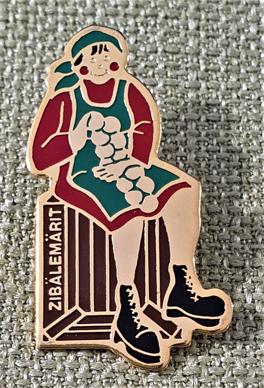 Placchette & Badge: O333 - Pin Bern Berner Bärner Zibelemärit – Usato da Reinach BL venduto da Boston-Verkauf