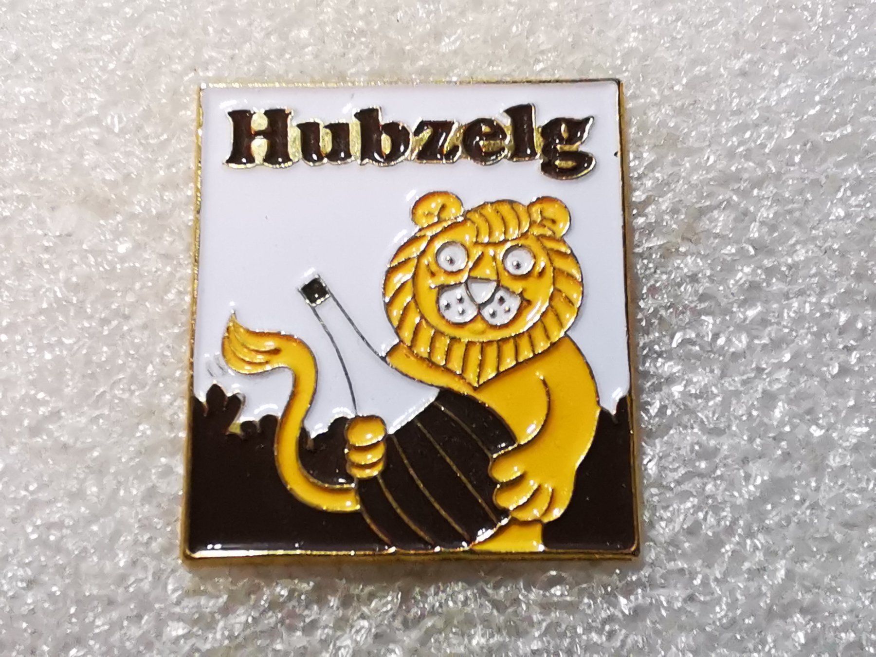 Placchette & Badge: Ansteckpin 89: Hubzelg – Usato da Oppligen venduto da Pin-Fall-Shop