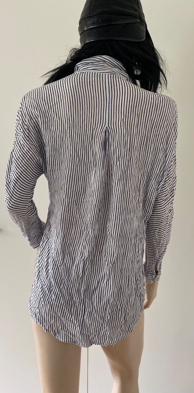 Zara Blusen: ZARA BLOUSE – Gebraucht aus Walchwil von Finibaci 2