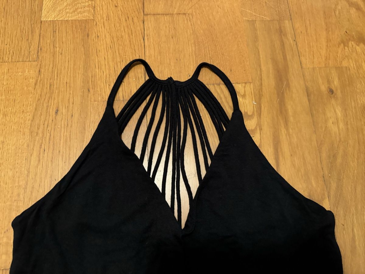 Tute: Schwarzer Jumpsuit Grösse 36. – Usato da Adliswil venduto da StephanieAnnina 2