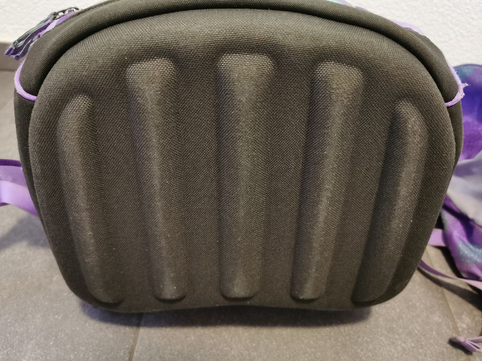 Ergobag Kindertaschen: Ergobag Schultasche lila Blumenmuster – Gebraucht aus Richenthal von Angel_28 1