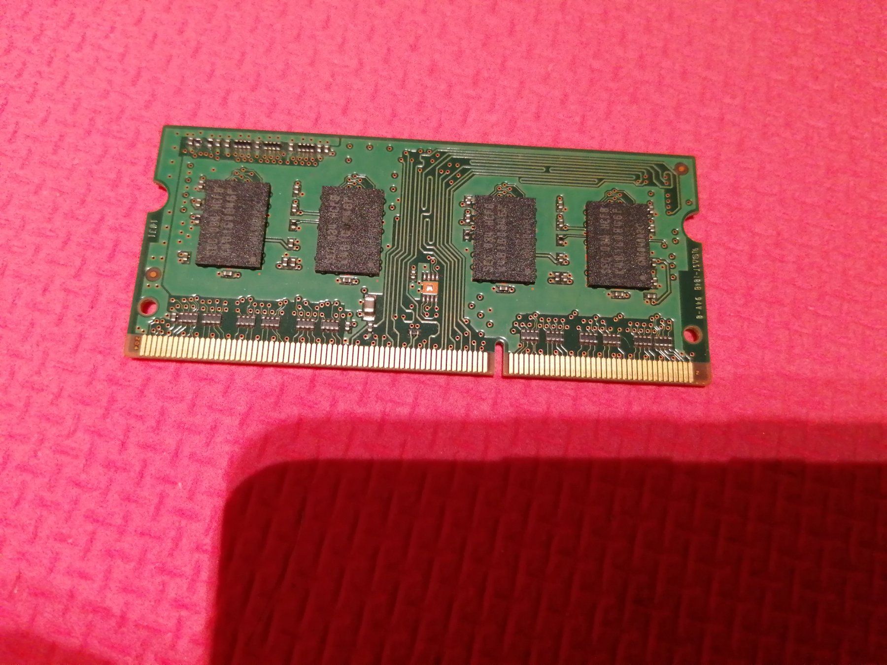 Samsung Memoria / RAM: SPEICHER RAM 1 GB PC3 LAPTOP – Usato da Zürich venduto da Finale7 1