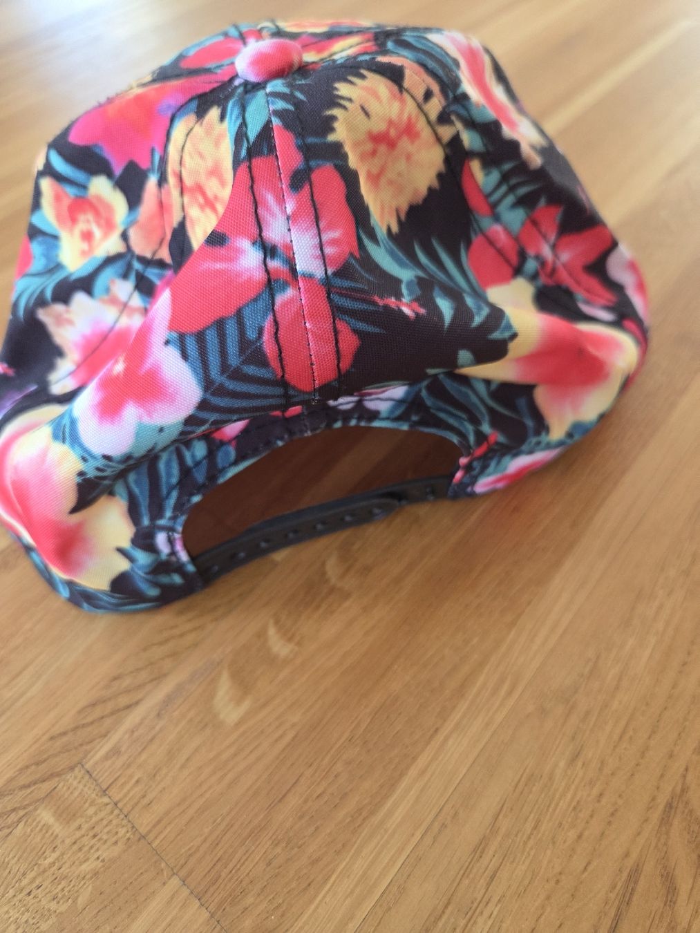 Copricapi, berretti & cappellini: Hard Rock Cap mit Blumenmuster - Sommerliches Design! – Usato da Vaduz venduto da NH0101 1