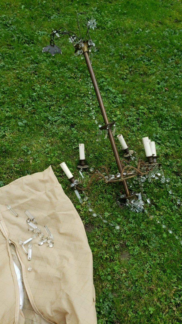 Lampade: Kristallkronleuchter alt – Usato da Richterswil venduto da Alida62