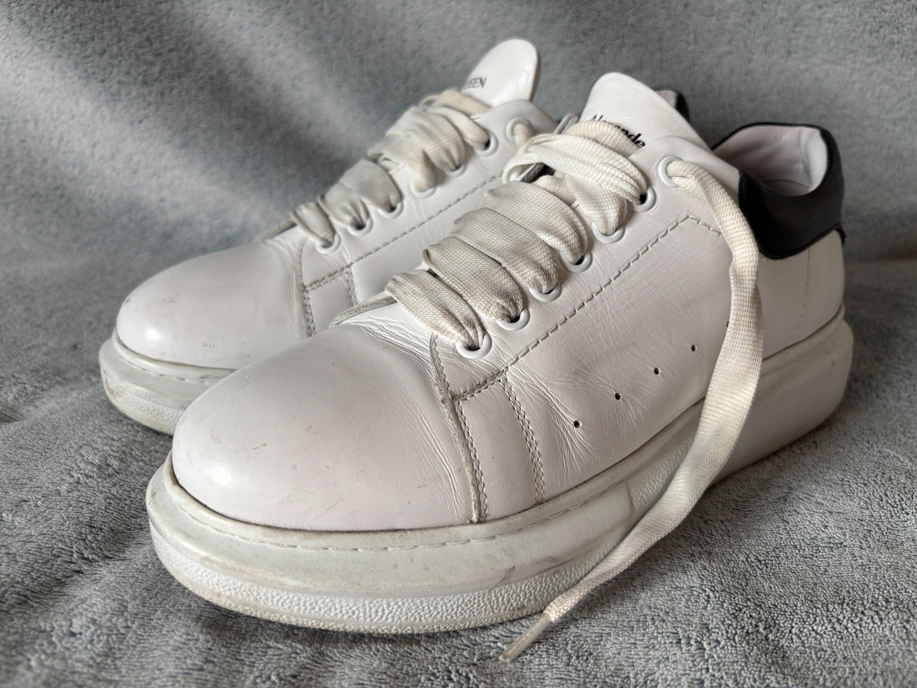 Alexander Mcqueen Damenschuhe: Sneaker von Alexander Mc Queen, Gr. 41 – Gebraucht aus Birmenstorf AG von tritonius 1