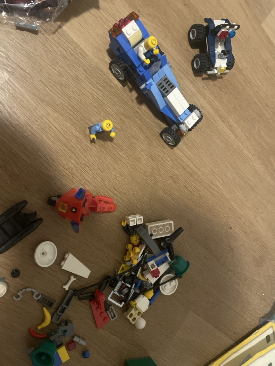 Lego Giocattoli: LEGO Sammlung, Shell Ferrari, Polizei, Helikopter, Auto – Usato da Dällikon venduto da Marcofloro 5