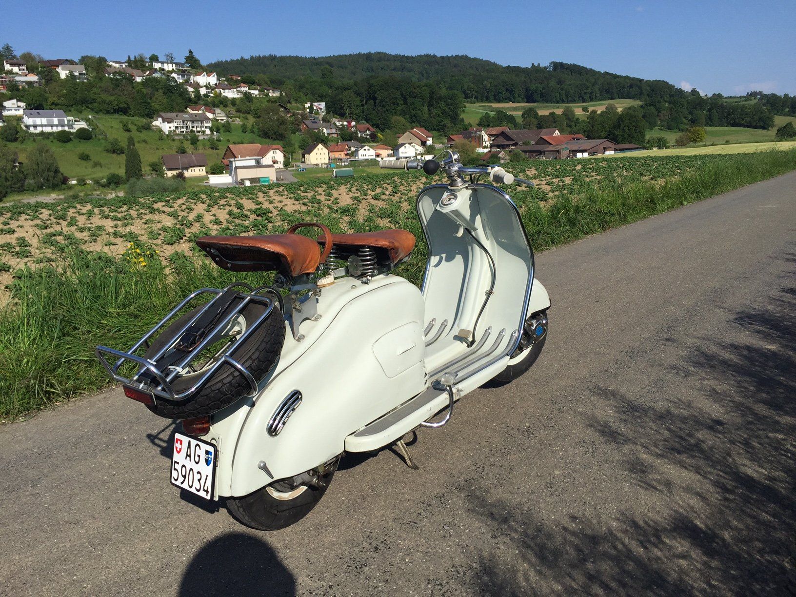 Lambretta Scooter: Veteran Lambretta LD125 – Usato da Seewen SO venduto da Eliane-Nora 5