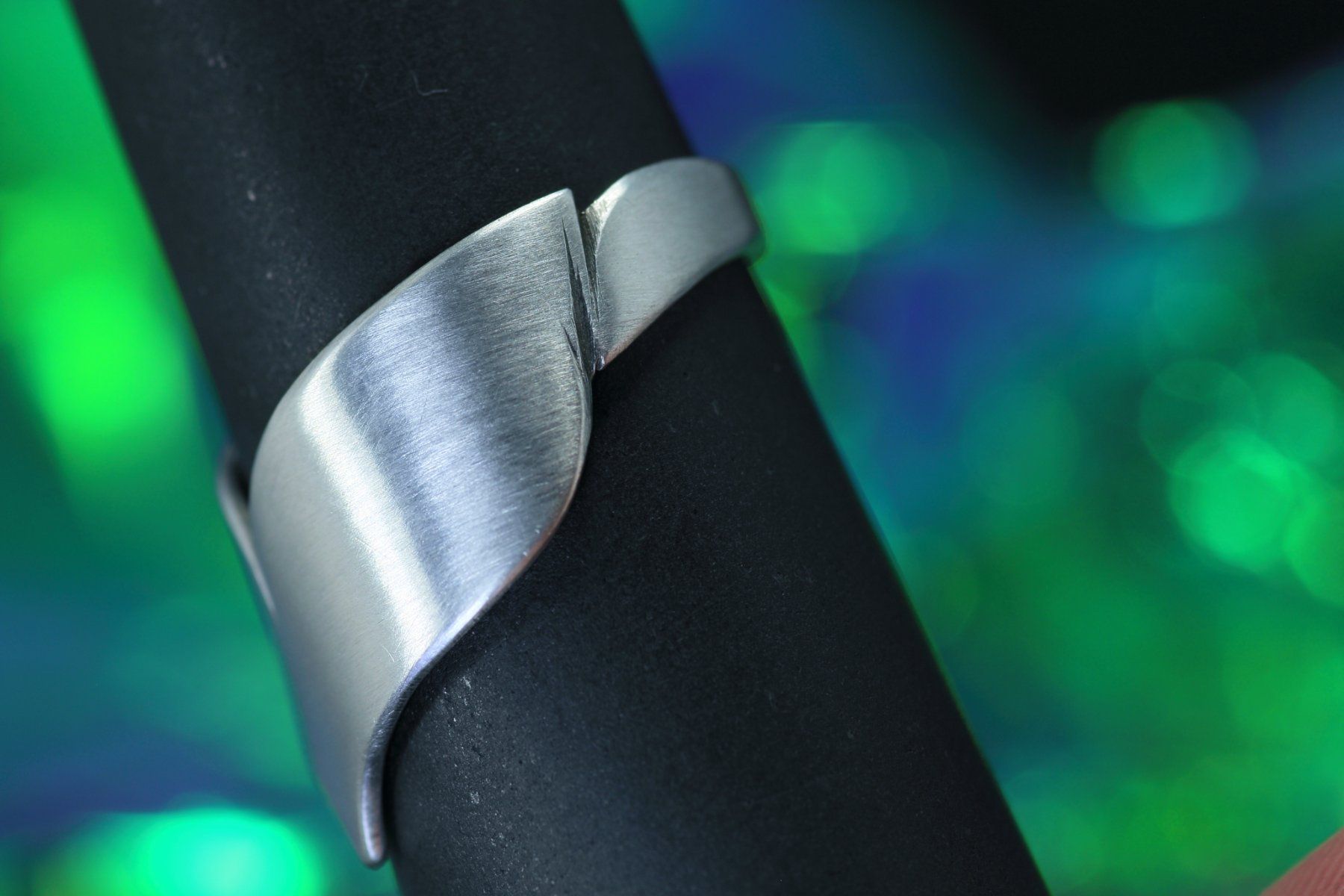 Anelli: MARELIA Ring · Designer Silberring 925 mit matter Oberfläche – Nuovo e nell'imballaggio originale da Bern venduto da OSONO.Design 9