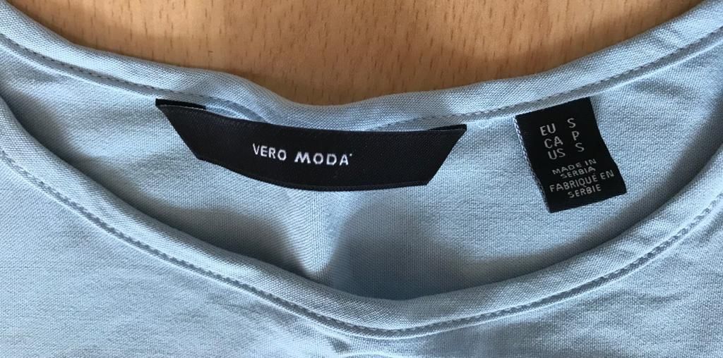 T-shirt: Tshirt hellblau – Nuovo (secondo la descrizione) da Biel/Bienne venduto da SandraDG 2
