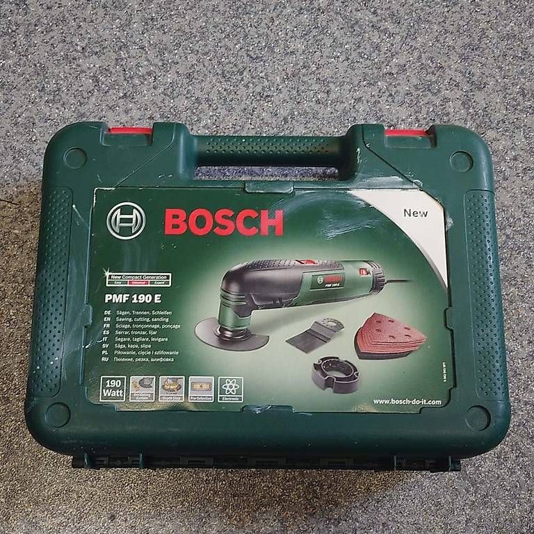 Tutti gli attrezzi: Bosch Multifunktionswerkzeug PMF 220 CE – Usato da Kloten venduto da Primus_Krieger 1