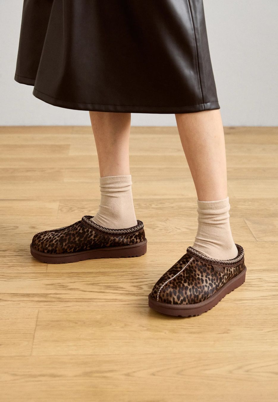 Ugg Scarpe da donna: UGG TASMAN CASPIAN - Chaussons - burnt cedar 39 – Nuovo (secondo la descrizione) da Monthey venduto da Black-Cockatoo 1