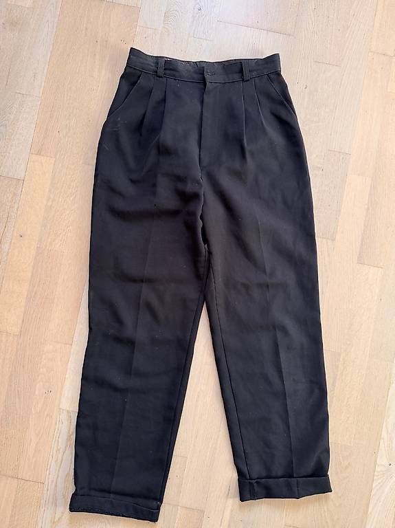 Pantaloni: Schwarze Anzugshose – Nuovo (secondo la descrizione) da Arlesheim venduto da dan_vv9f