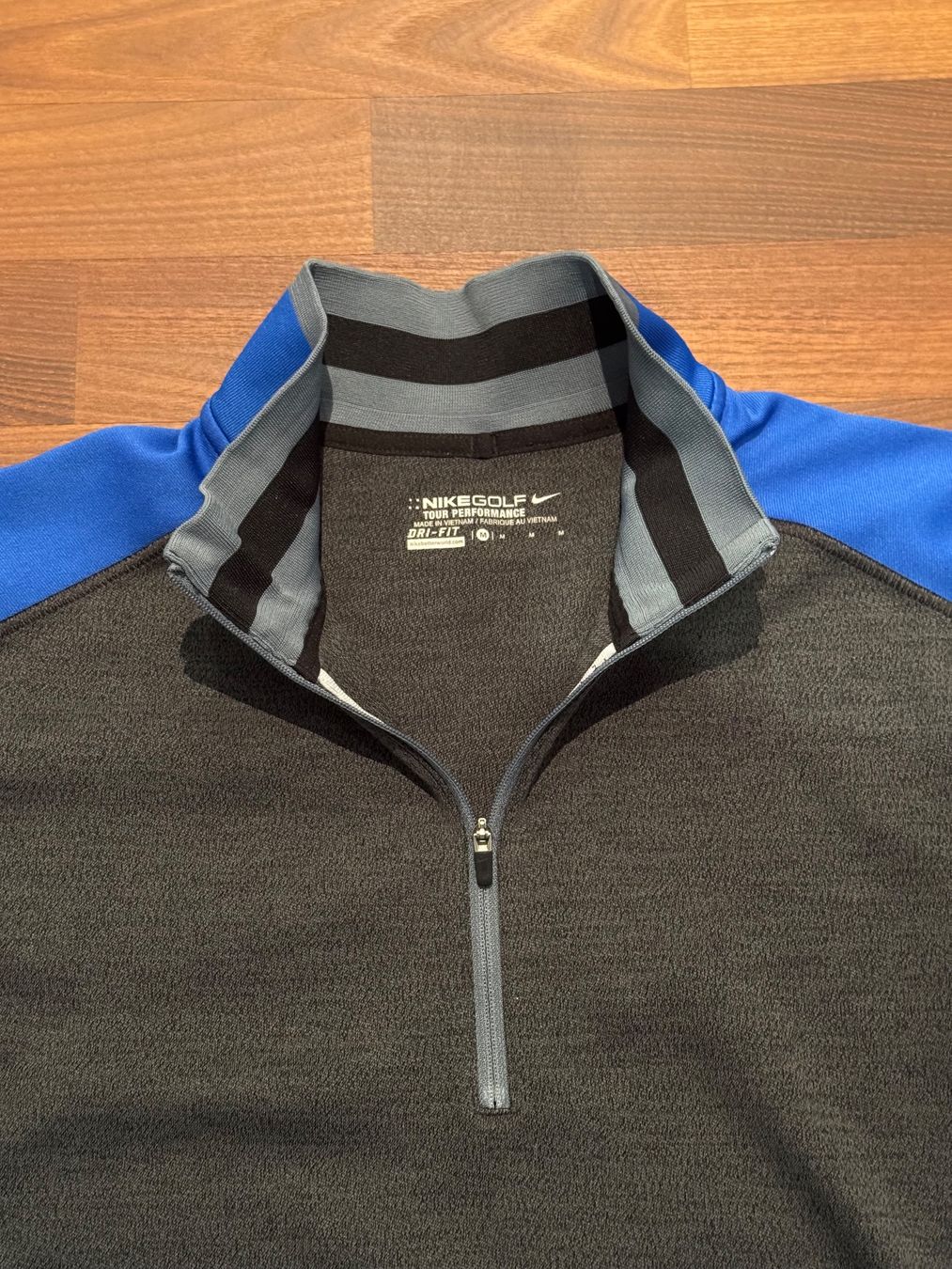 Nike Maglioni & Felpe: Nike Golf Quarter Zip Pullover Dri-FIT – Usato da Gränichen venduto da lixil 3