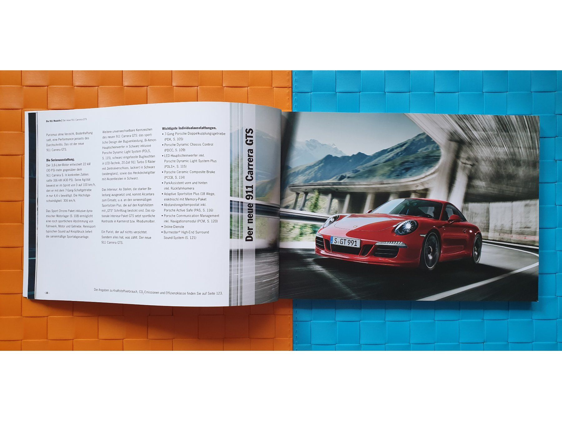 Riviste & Magazine: PORSCHE 2015 - BOXSTER, CAYMAN, 911, MACAN - Prospekt – Nuovo (secondo la descrizione) da Viganello venduto da CARLiteratur 4