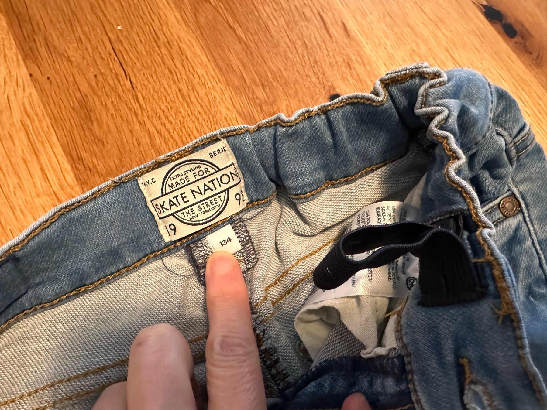 C&A Pantaloni: Jeans Skate Nation Grösse 134 – Usato da Illnau venduto da Xanny777 1