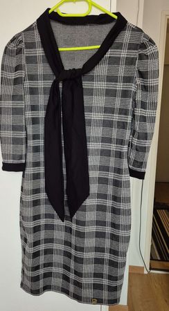 Kariertes Kleid von Klik-Chic, ideal für den Herbst!