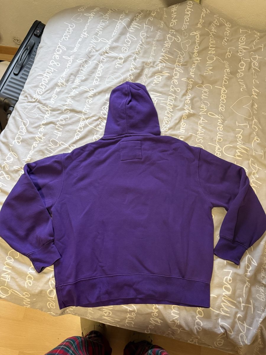 Pull&Bear Maglioni & Felpe: Pullover Pull&bear viola, con cappuccio, S – Usato da Monteggio venduto da alyssak327 3
