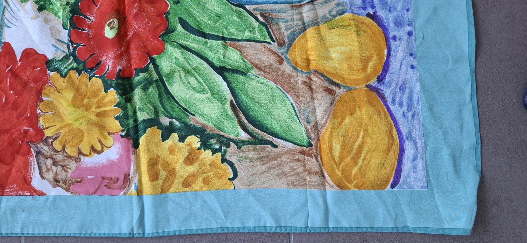 Foulard & Sciarpe: Tuch 100% Seide Blumenmotiv – Usato da Mellingen venduto da lathei 1