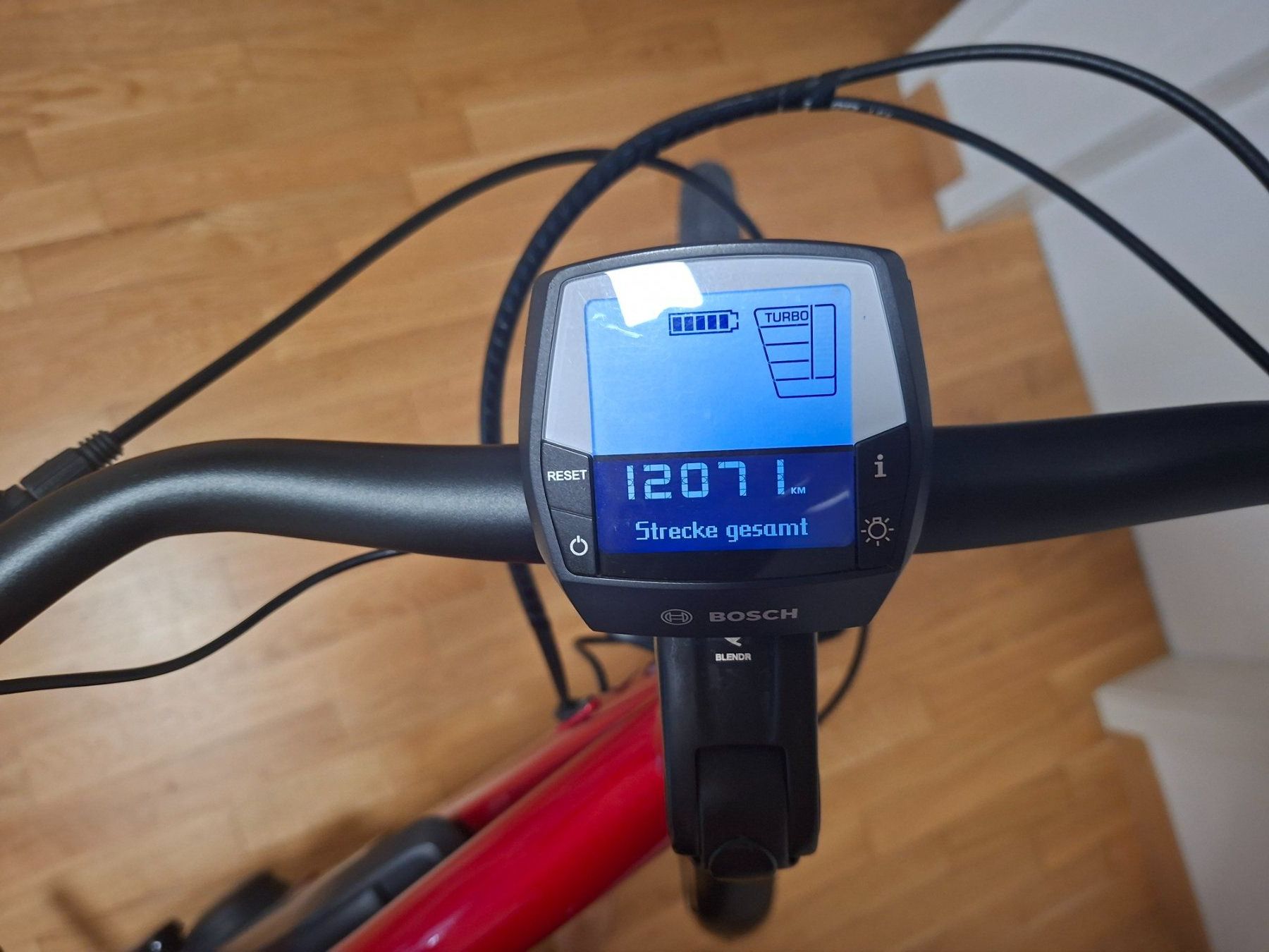 Bosch Velos: Bosch Diamant E-Bike – Gebraucht aus Kloten von Szilvi15 4