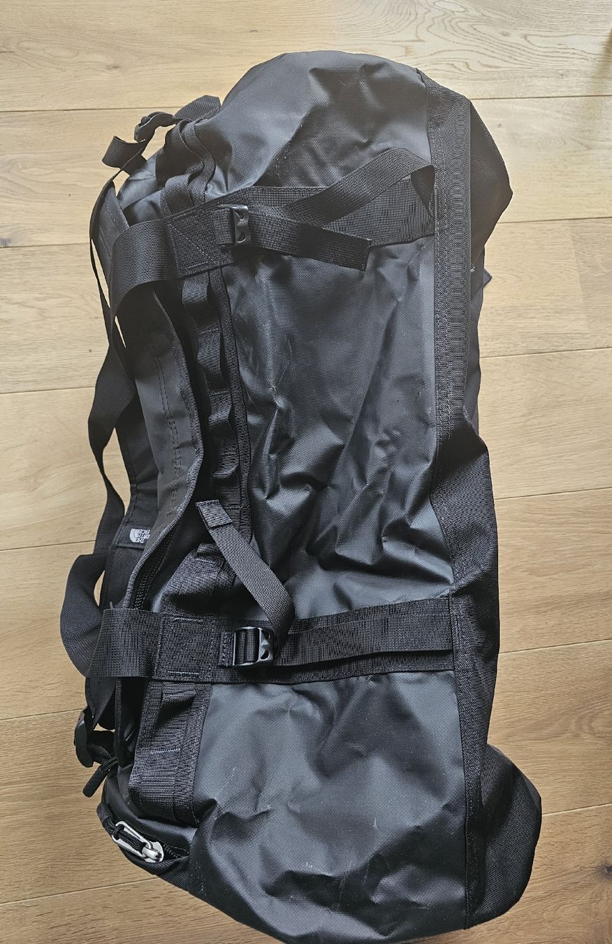 North Face Taschen: The North Face Base Camp Duffel L – Gebraucht aus Volketswil von ruffy05 3