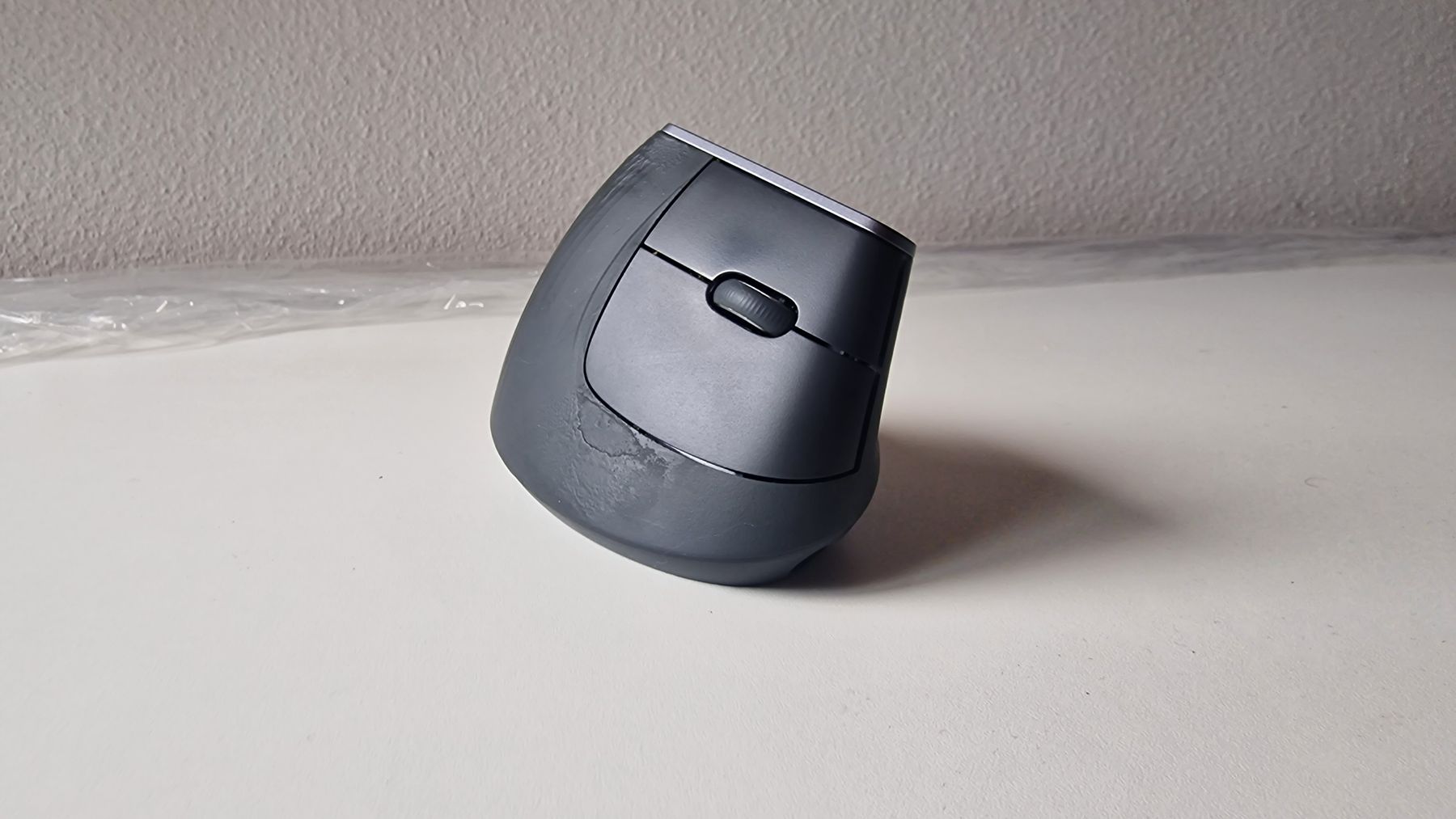 Logitech Maus: Logitech MX Vertical ergonomische Maus – Gebraucht aus Dättlikon von Richard 2