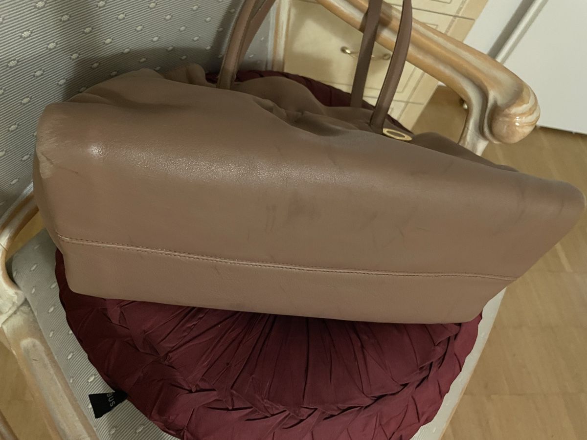 Bulgari Sacs femmes: BVLGARI  Sac à main  – D'occasion à Biel/Bienne par soleil01 8