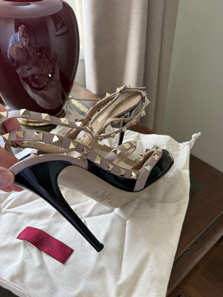 Valentino Scarpe da donna: Valentino Rockstud Pumps Lackleder, Grösse 39 – Usato da Triesenberg venduto da Laubella 4