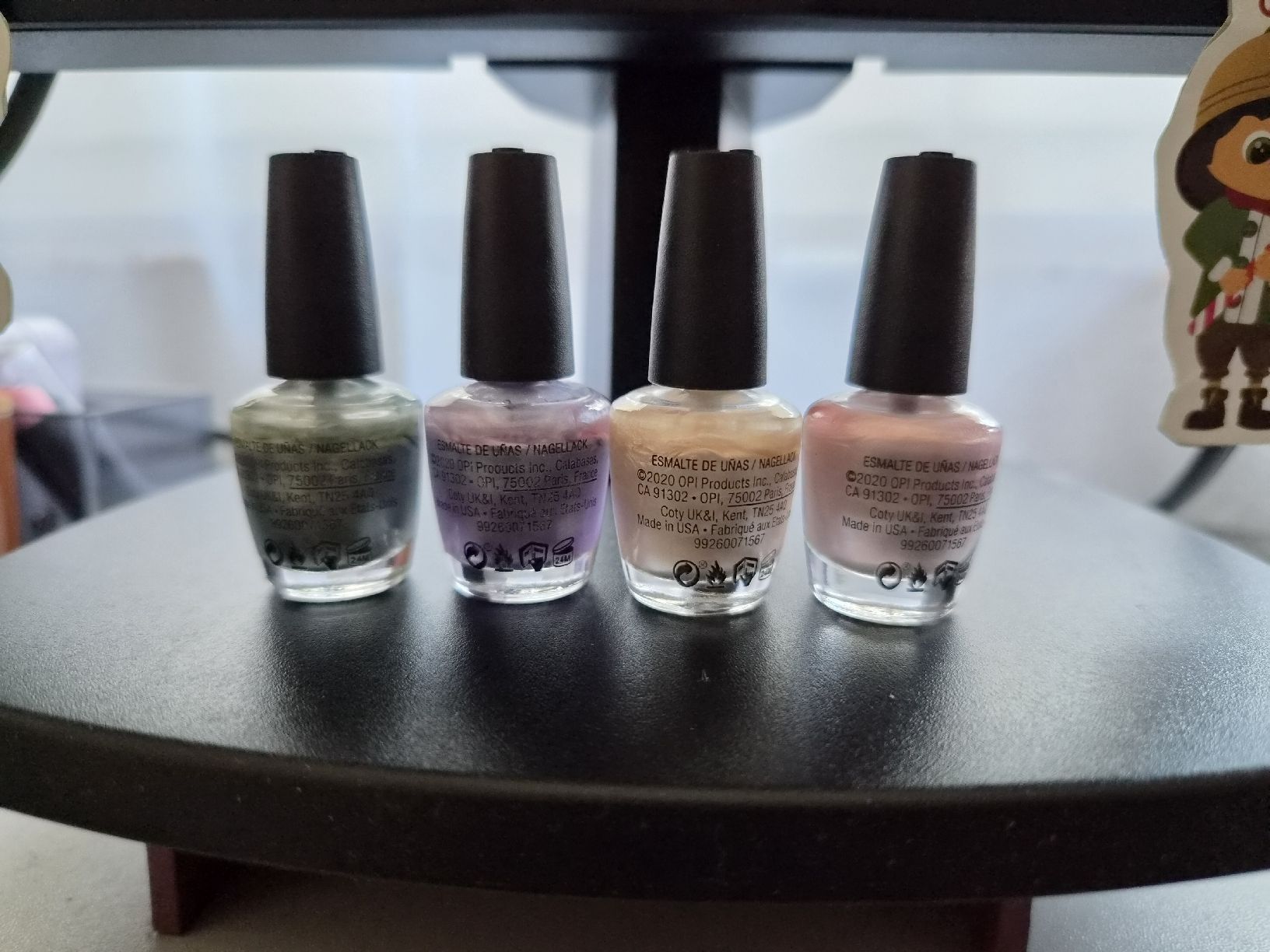Opi Smalto per unghie: 4 OPI Nagellack Mini Set, verschiedene Farben – Nuovo (secondo la descrizione) da Niederrohrdorf venduto da Miripfiri 1