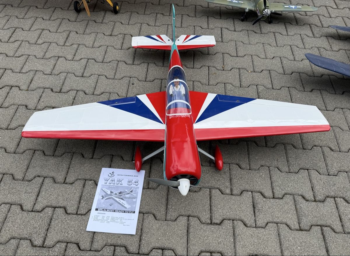 Kit di modellismo & Modellini statici: Modell Flieger Sammlerstücke – Usato da Zihlschlacht venduto da Fruechteschmitte 8