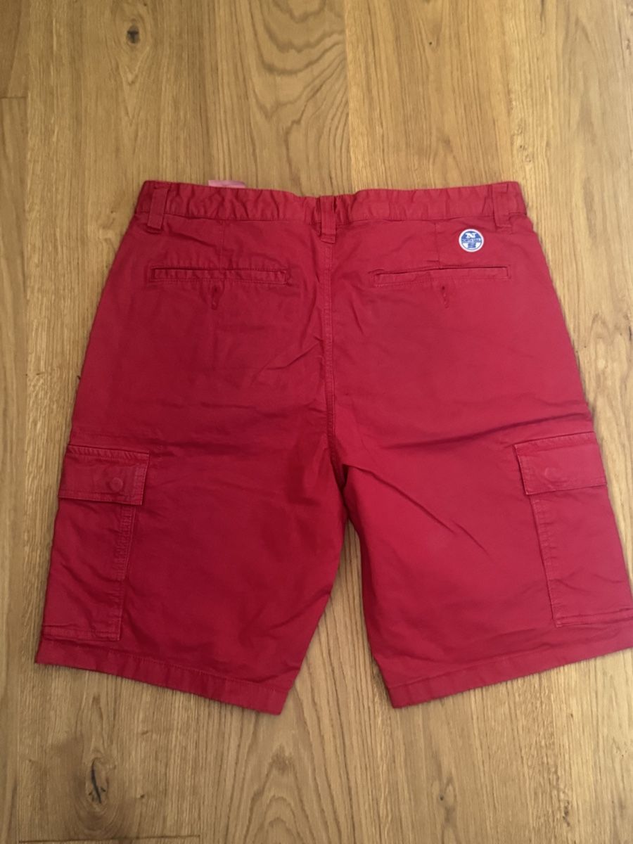 North Sails Pantaloni: North Sails Shorts – Usato da St. Moritz venduto da Bengeee 1
