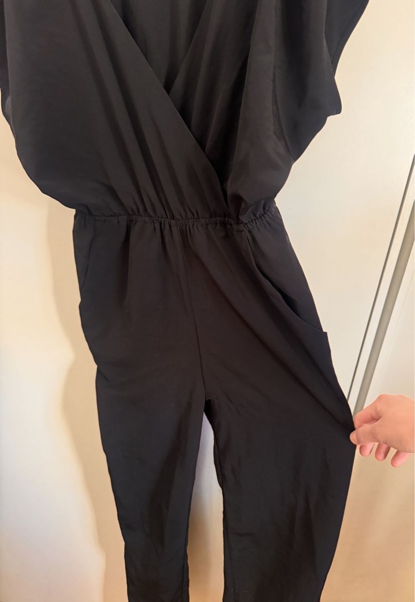 H&M Tute: Schwarzer Jumpsuit H&M 36 – Nuovo (secondo la descrizione) da Richterswil venduto da Manu55555