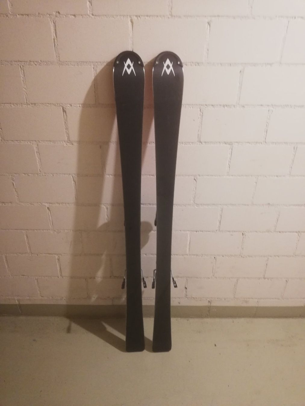 Völkl Sci: Ski Völkl Unlimited – Usato da Rothrist venduto da GIWALD 1