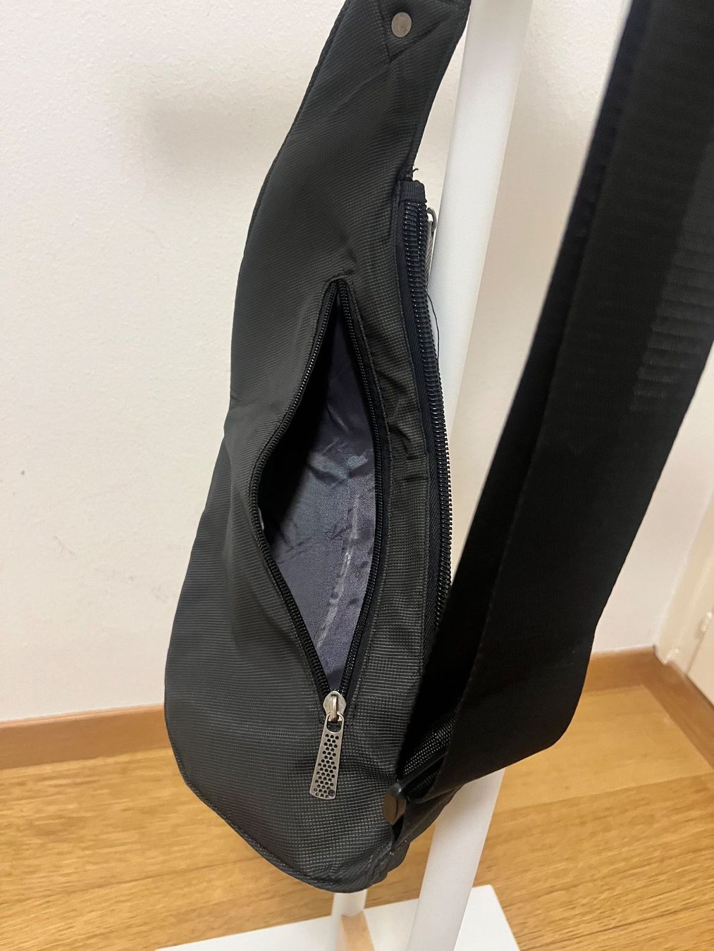 Sacs: Umhängetasche von Vanlison – D'occasion à Bern par No1e 6