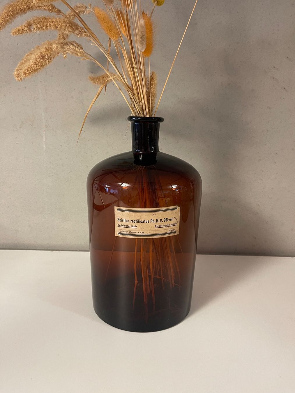 Bicchieri: Grosses Apothekerglas, braun, bernstein – Usato da St. Gallen venduto da fundstaette 1