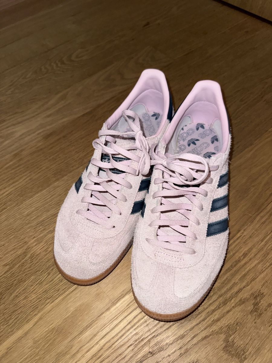 Adidas Damenschuhe: Suede Adidas Gazelles  – Gebraucht aus Bottmingen von Itsclaire 1
