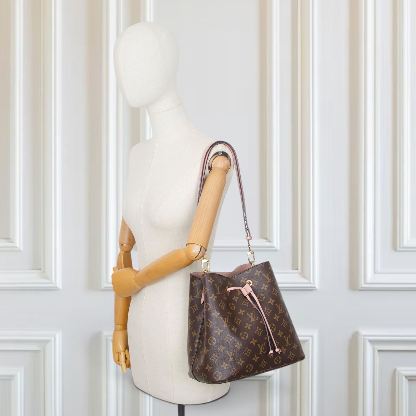 Louis Vuitton Sacs femmes: Louis Vuitton NéoNoé Monogram rose poudre – D'occasion à Binningen par Designerlabels 2