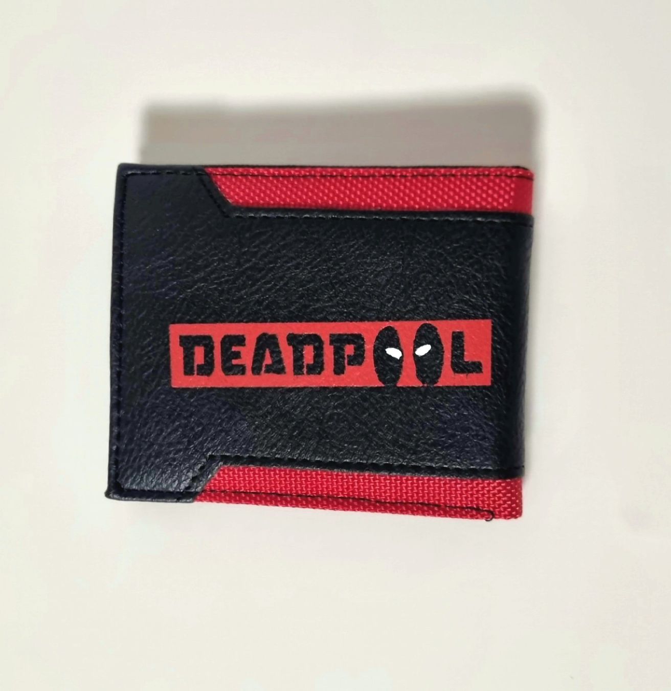 Portafogli: Marvel Deadpool Portemonnaie/Wallet, Trifold, Leder – Nuovo (secondo la descrizione) da Sarmenstorf venduto da jkr_zm2r 3
