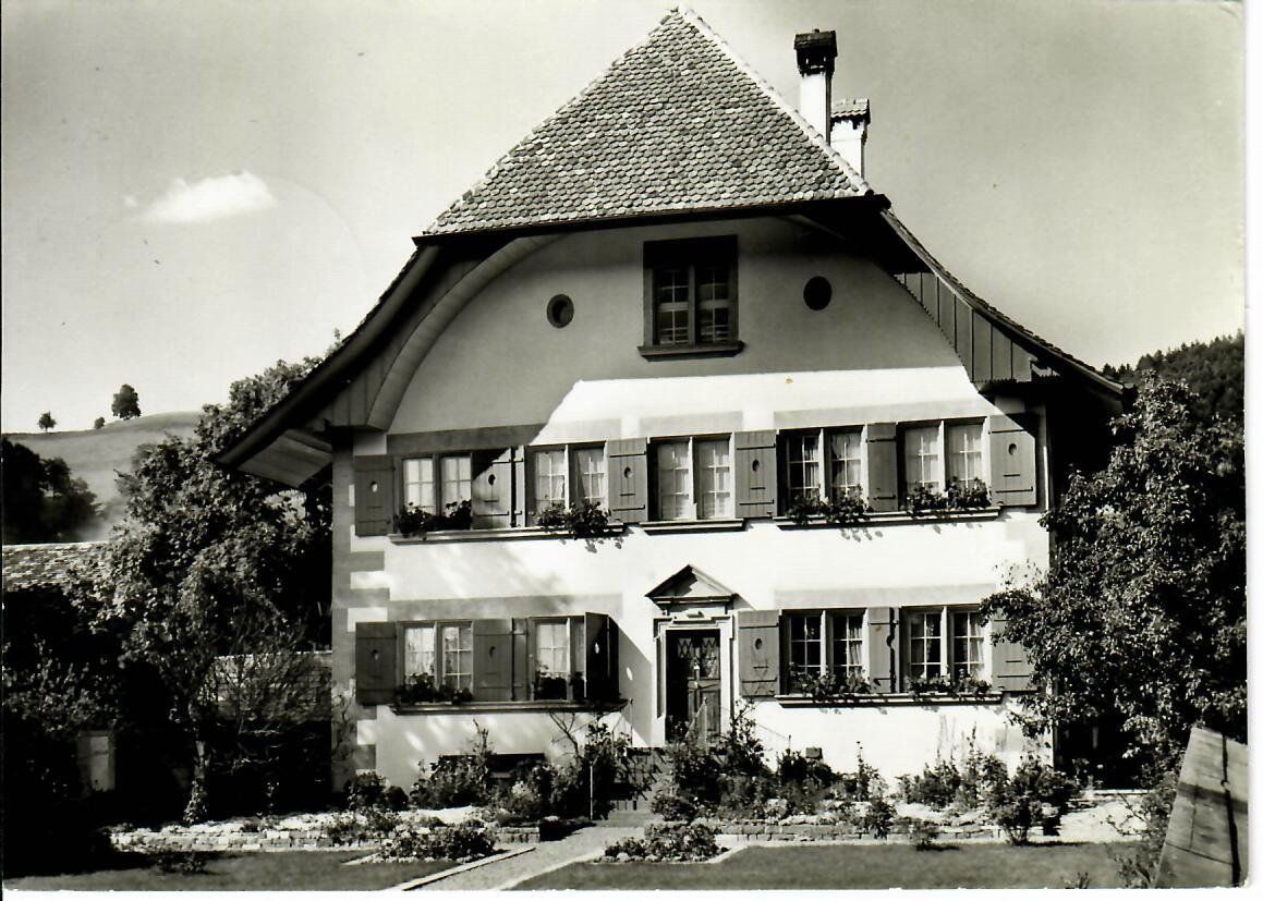 Cartoline postali: Pfarrhaus Lützelflüh – Usato da Hochdorf venduto da Ziegel-16