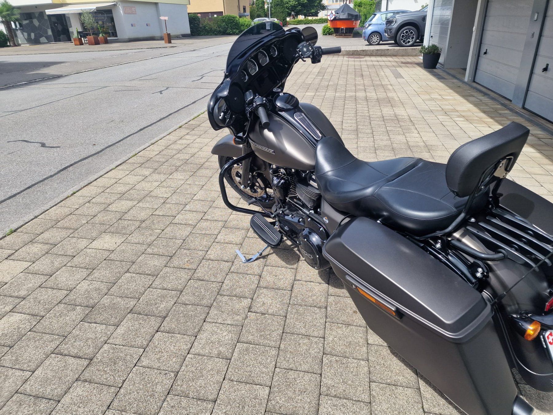Harley-Davidson Touring: Harley Davidson FLHXS – Usato da Ennetbürgen venduto da Samsam0811 1