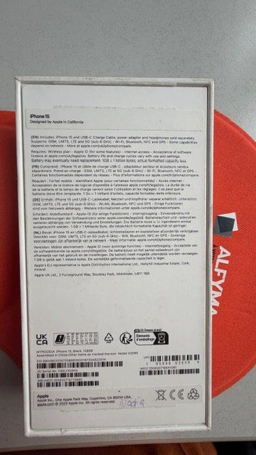 Apple Portables: Iphone 15 - 128 GB black – D'occasion à Fisibach par Fisisale 3