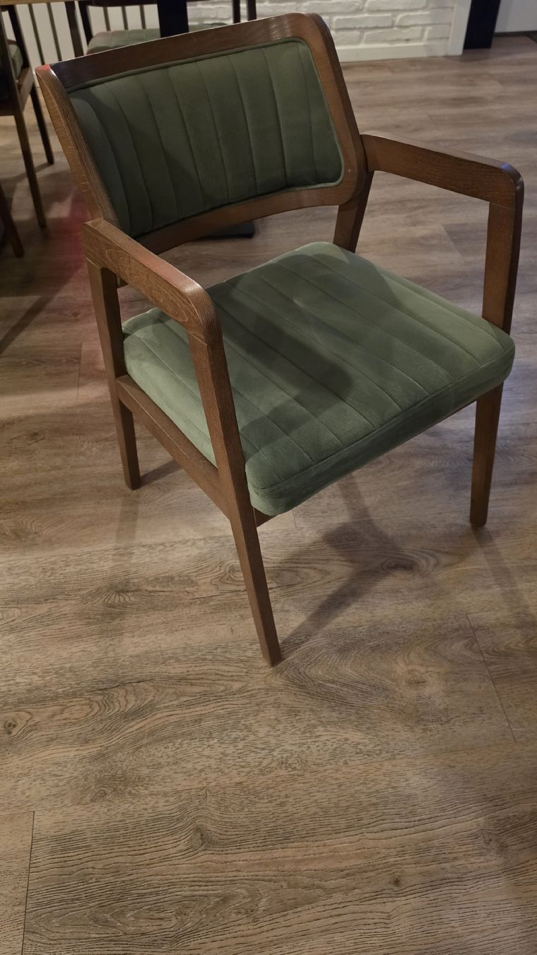 Stühle: Stühle  – Gebraucht aus Aadorf von Vili91. 5