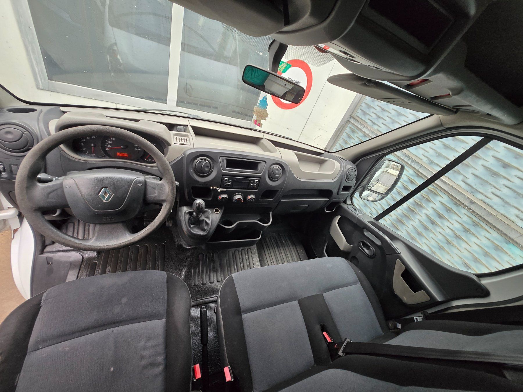 Renault Automobili: RENAULT T33 2.3 dCi 100 ab 1 CHF – Usato da Birrhard venduto da kristiii 3