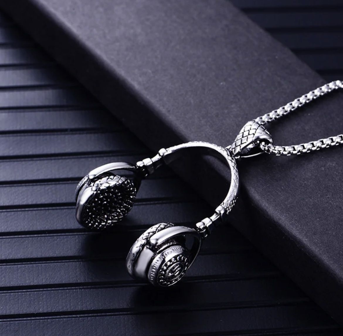 Catenine: Headphone Pendant from stainless steel – Nuovo e nell'imballaggio originale da Aarburg venduto da StavFashion 2