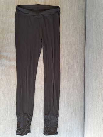 Damen Leggings schwarz geraffte Beinabschlüsse Grösse S/M