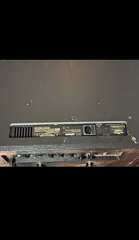 Amplificatori: VOX VT100X & Footswitch – Usato da La Neuveville venduto da mar_8f2j 3